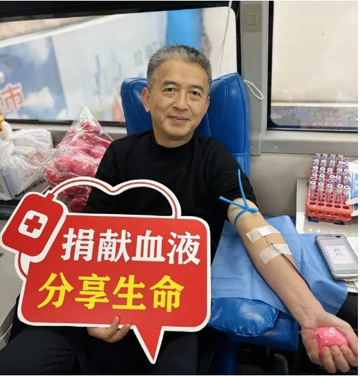 �ð��Ĵ���������ϣ�����������˿˶ĳ���
��չ�޳���Ѫ�