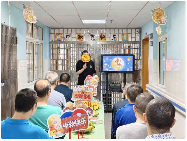 �����˼䣬��ů�������������˿˶ĳ���
����ů�Ļ��ʵ